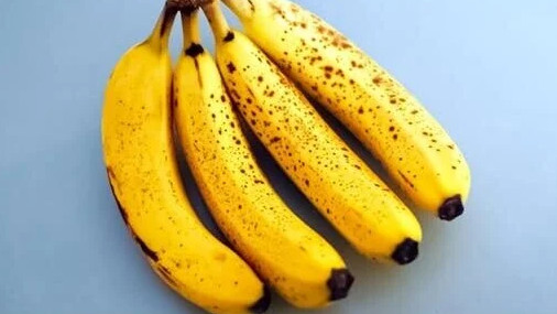 Lijek za hronični kašalj: Izgnječite bananu i dodajte ova dva sastojka!! UVIJEK DJELUJE! - featured image