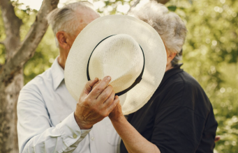 Koverta koja je promijenila sve: Priča o ženi koja je na godišnjici braka pronašla svoju slobodu