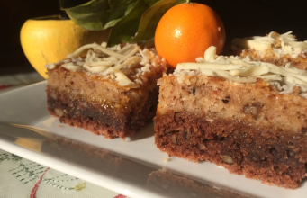 Neodoljivi dvobojni posni kolač: Jednostavan, brz i fantastično ukusan!