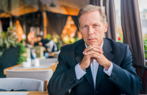 Dijete koje niko nije razumio i žena koja je odbila da ode: Priča o boli, moći i viđenju