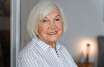 Kada majčina šutnja postane granica: Priča o dostojanstvu, izdaji i kasnom buđenju savjesti