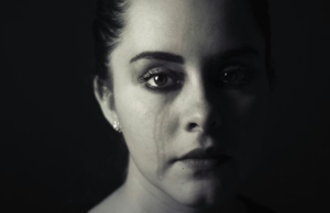 Istina koja ne blijedi s vremenom: Priča o napuštanju, dostojanstvu i kasnom suočavanju sa sobom