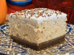 Jugoslovenska domaćica – kolač koji miriše na detinjstvo, toplinu doma i jednostavne radosti