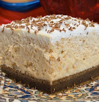 Jugoslovenska domaćica – kolač koji miriše na detinjstvo, toplinu doma i jednostavne radosti