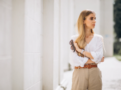 Mislio je da je nepoznata žena — dok sin nije progovorio