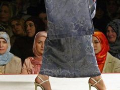 ŠTA NOSE ISLAMSKE ŽENE ISPOD TRADICIONALNE ODEĆE – BURKE: Odgovor je šokirao mnoge ŠTA NOSE ISLAMSKE ŽENE ISPOD TRADICIONALNE ODEĆE – BURKE: Odgovor je šokirao mnoge - featured image