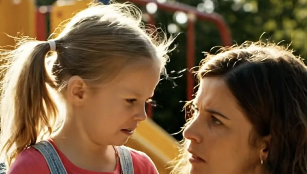 Petogodišnja devojčica žalila se na jake bolove u stomaku. Kada ju je majka odvela u bolnicu na pregled, doktor je iznenada uzviknuo: „Gospođo, odmah zovem policiju!“ - featured image Petogodišnja devojčica žalila se na jake bolove u stomaku. Kada ju je majka odvela u bolnicu na pregled, doktor je iznenada uzviknuo: „Gospođo, odmah zovem policiju!“ - featured image