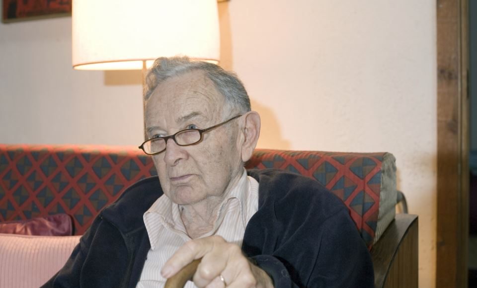 Miloš je tokom rata u Bosni u svojoj kući krio sinove komšije muslimana: Održavao im baštu kad su izbegli u Italiju, a kad je umro, na sahrani se pojavili… - featured image