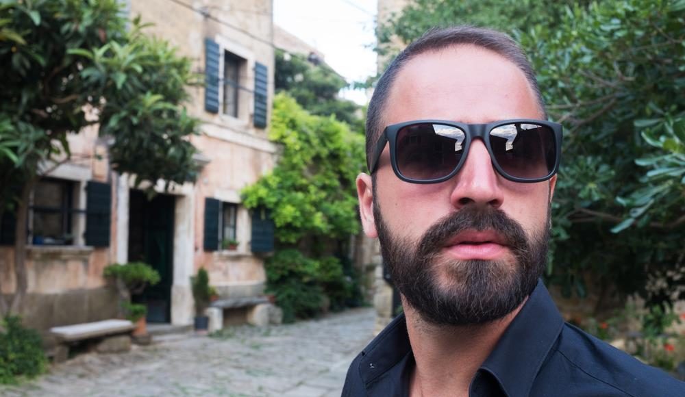 Kad se Marku vratio vid nakon nesreće, sakrio je od svojih da vidi kako se ponašaju: Nije ni slutio šta će saznati o ženi, uzeo decu i pozvao policiju - featured image