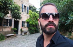 Kad se Marku vratio vid nakon nesreće, sakrio je od svojih da vidi kako se ponašaju: Nije ni slutio šta će saznati o ženi, uzeo decu i pozvao policiju Kad se Marku vratio vid nakon nesreće, sakrio je od svojih da vidi kako se ponašaju: Nije ni slutio šta će saznati o ženi, uzeo decu i pozvao policiju - featured image