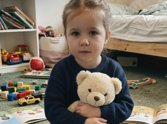 Moja petogodišnja kćerka pitala me zašto “gospodin Tom” dolazi samo noću – Istina koju sam otkrila promijenila je sve