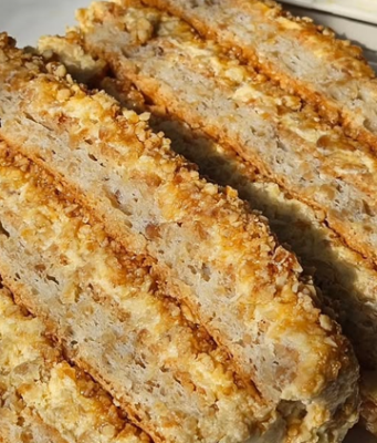 Snickers torta koja se topi u ustima: Recept za savršeni domaći desert