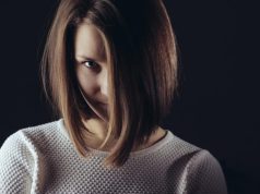Psihopatu odaje ovih 8 znakova, a broj 5 je najopasniji Psihopatu odaje ovih 8 znakova, a broj 5 je najopasniji - featured image
