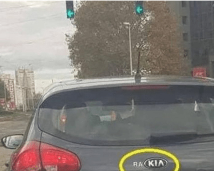 D0DA0 JE 2 slova uz marku svog auta i nasmejao ceo Balkan do suza… (foto) - featured image