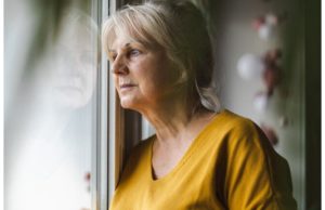 Kada napunite 60 godina, 9 stvari koje treba da sakrijete od svih: Ovo žena treba da sačuva samo za sebe Kada napunite 60 godina, 9 stvari koje treba da sakrijete od svih: Ovo žena treba da sačuva samo za sebe - featured image