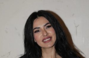 SEVALE BRADAVICE: Tanja Savić pevala bez gaća i brusa! Šta joj se desilo, pokazala previše!!! SEVALE BRADAVICE: Tanja Savić pevala bez gaća i brusa! Šta joj se desilo, pokazala previše!!! - featured image