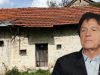 Ovo je zaboravljena kuća Zdravko Čolić: Urušen krov i korov svuda oko nje, rođak izneo istinu o poreklu porodice Ovo je zaboravljena kuća Zdravko Čolić: Urušen krov i korov svuda oko nje, rođak izneo istinu o poreklu porodice - featured image