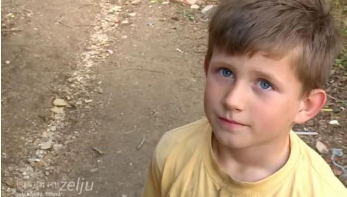 AJDINA JE 0STAVILA MAJKA KAD JE IMAO 5 Godina, Cijeli Balkan Je Plakao: A P0GLEDAJTE GA DANAS - featured image