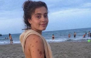 Moja mlađa sestra optužila je moju tinejdžersku kćer da je izbrisala sve fotografije s odmora zbog srama od vlastite kože — ali jedna rečenica mog sedmogodišnjeg sina razotkrila je poljubac, krađu i plan kojim su namjeravali uzeti naš dom Moja mlađa sestra optužila je moju tinejdžersku kćer da je izbrisala sve fotografije s odmora zbog srama od vlastite kože — ali jedna rečenica mog sedmogodišnjeg sina razotkrila je poljubac, krađu i plan kojim su namjeravali uzeti naš dom - featured image
