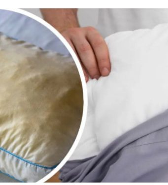 Dodajte ga u prašak za pranje veša i riješićete se žutih mrlja na jastucima: NAKON JEDNOG PRANJA KAO IZ PRODAVNICE! Dodajte ga u prašak za pranje veša i riješićete se žutih mrlja na jastucima: NAKON JEDNOG PRANJA KAO IZ PRODAVNICE! - featured image
