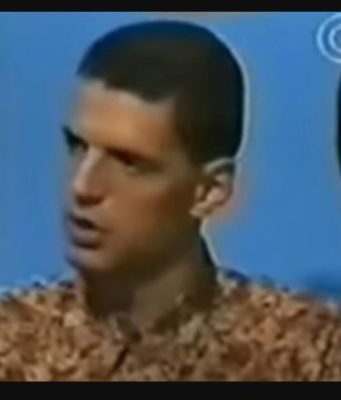 DRAŽENE, DA LI SI TI SRBIN? Čuveni košarkaš usred rata dobio NEZGODNO PITANJE! Voditelj se USPANIČIO, Petrovićev odgovor se PAMTI! DRAŽENE, DA LI SI TI SRBIN? Čuveni košarkaš usred rata dobio NEZGODNO PITANJE! Voditelj se USPANIČIO, Petrovićev odgovor se PAMTI! - featured image