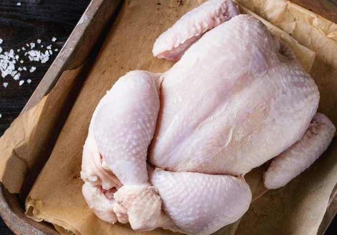 MNOGI OBOŽAVAJU TO DA JEDU, A NE ZNAJU DA JE NAJOPASNJI DIO PILETINE: Nutricionista otkriva zašto uništava organizam - featured image