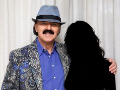 ESTRADA NA KOLENIMA!!! HARIS ĐŽINOVIĆ oženio 20 godina mlađu KOLEGICU ?Kad vidite KO JE u pitanju ZNIJEMIT ćete od šoka ĆERKA MOŽE DA MU BUDE…. ESTRADA NA KOLENIMA!!! HARIS ĐŽINOVIĆ oženio 20 godina mlađu KOLEGICU ?Kad vidite KO JE u pitanju ZNIJEMIT ćete od šoka ĆERKA MOŽE DA MU BUDE…. - featured image