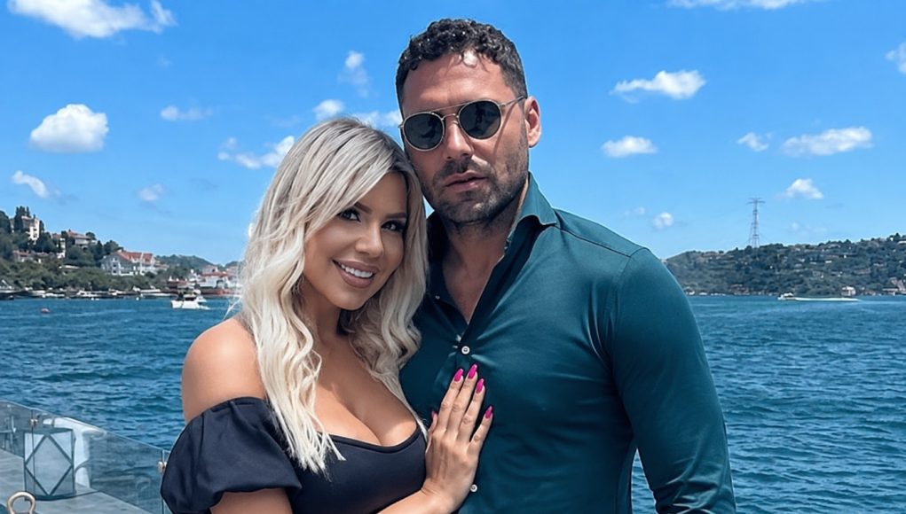 „Karleuša je prije par godina ponizila zbog kilograma, SMRŠALA SKORO 100 KILOGRAMA, pa zavela Duška: NJENA PROMJENA ZAPANJILA SVE, NIKO NIJE OČEKIVAO OVO“ - featured image „Karleuša je prije par godina ponizila zbog kilograma, SMRŠALA SKORO 100 KILOGRAMA, pa zavela Duška: NJENA PROMJENA ZAPANJILA SVE, NIKO NIJE OČEKIVAO OVO“ - featured image