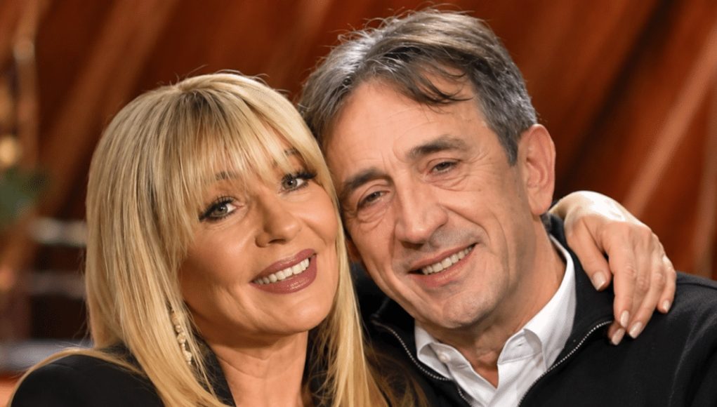 “Ja sam tu kao da je Sale živ”-SUZANA SE PONOVO BLISTA OD SREĆE NE ŽELE VIŠE DA KRIJU….Bio je čest gost u njenoj kući, rodila se ljubav!! - featured image