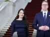 Ovdje žive ALEKSANDAR VUČIĆ I PRVA DAMA: Tamara otvorila vrata porodičnog doma, jeste li očekivali ovako nešto?! (FOTO) Ovdje žive ALEKSANDAR VUČIĆ I PRVA DAMA: Tamara otvorila vrata porodičnog doma, jeste li očekivali ovako nešto?! (FOTO) - featured image