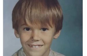 Dečak (7) krenuo u školu i više se nije vratio: Nakon osam godina se pojavio sa detetom u rukama, a kada je otkrio STRAHOTE KOJE JE PREŽIVEO ljudi su bili u šoku Dečak (7) krenuo u školu i više se nije vratio: Nakon osam godina se pojavio sa detetom u rukama, a kada je otkrio STRAHOTE KOJE JE PREŽIVEO ljudi su bili u šoku - featured image