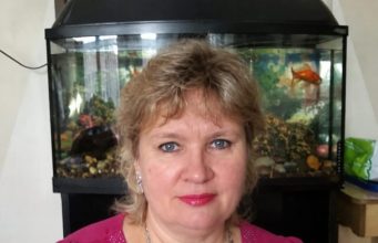 😱💔 S 56 godina ostavila sam supruga nakon 30 godina braka zbog mlađeg muškarca. Ali kada sam upoznala Danielove roditelje, otkrila sam obiteljsku tajnu koja je uništila sve što sam mislila da znam o vlastitom životu… 😨💔 😱💔 S 56 godina ostavila sam supruga nakon 30 godina braka zbog mlađeg muškarca. Ali kada sam upoznala Danielove roditelje, otkrila sam obiteljsku tajnu koja je uništila sve što sam mislila da znam o vlastitom životu… 😨💔 - featured image