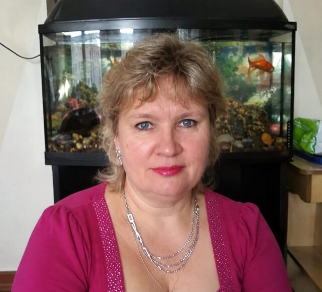😱💔 S 56 godina ostavila sam supruga nakon 30 godina braka zbog mlađeg muškarca. Ali kada sam upoznala Danielove roditelje, otkrila sam obiteljsku tajnu koja je uništila sve što sam mislila da znam o vlastitom životu… 😨💔 - featured image