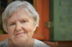 5 mesta na telu koja izazivaju miris starosti nakon 60. godine: Treba ih prati svaki dan 5 mesta na telu koja izazivaju miris starosti nakon 60. godine: Treba ih prati svaki dan - featured image
