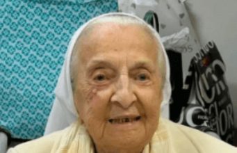 Nikad ne prihvatajte ovaj poklon…To je crna magija! BACITE GA ODMAH Nikad ne prihvatajte ovaj poklon…To je crna magija! BACITE GA ODMAH - featured image