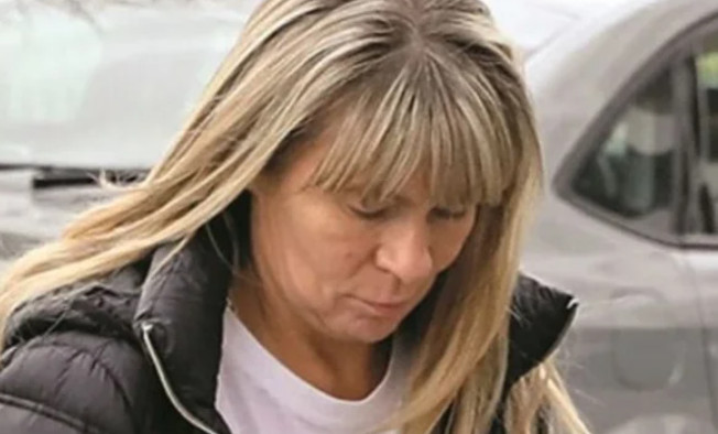 Suzana Jovanović uhvaćena kao beskućnik, u staroj trenerci na biciklu, pa progovorila: Kćerka me istjerala iz porodične kuće, Saša mi ništa nije ostavio.. - featured image