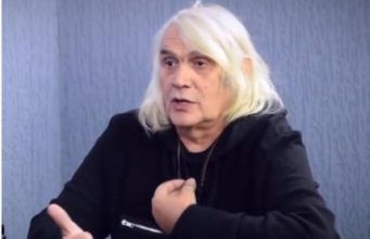 Cela Juga je pevala pesmu koju je Bora posvetio pokojnoj ženi: Draganu su mesec dana nakon razvoda našli mrtvu u stanu Cela Juga je pevala pesmu koju je Bora posvetio pokojnoj ženi: Draganu su mesec dana nakon razvoda našli mrtvu u stanu - featured image