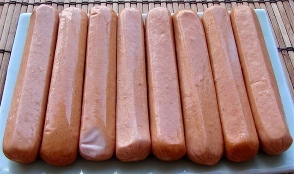 Znate li od čega se rade hrenovke? Ovo bi svako trebao znati - featured image