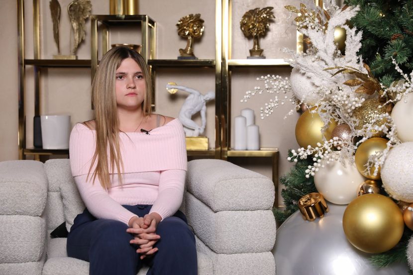 Ne skrivaju više ljubav Nika otkrila s kim je u vezi! Da nije prestar za tebe? Duško i Jelena poludili kad su vidjeli ko je u pitanju, ODLUČILA DA SE UDA ZA BIZNISMENA - featured image